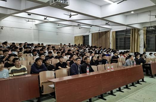 图示, 示意图
中度可信度描述已自动生成 图示, 示意图
中度可信度描述已自动生成